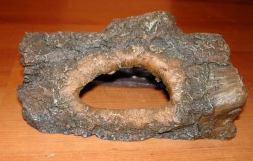 Baumstammnachbildung Polyrin 15x10x6 cm